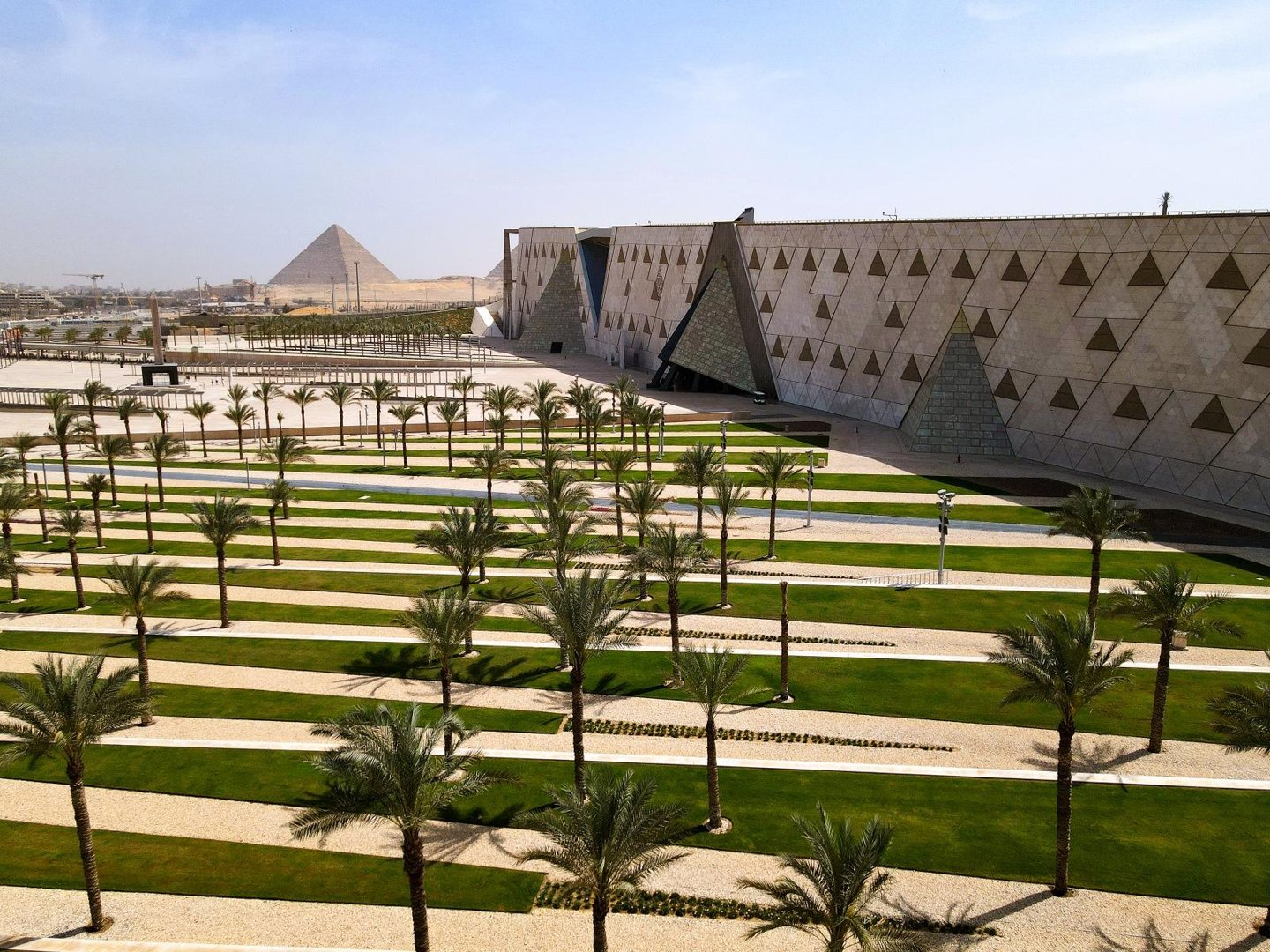 Cairo by Plane – Grand Egyptian Museum & Pyramids