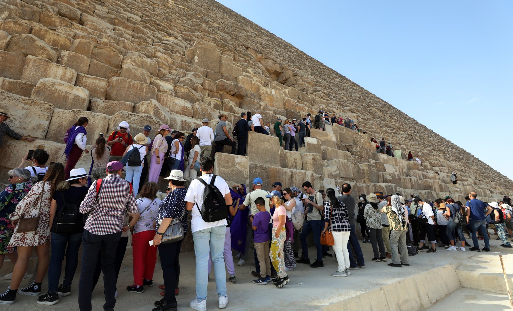 Cairo by Bus – Egyptian Museum Tour
