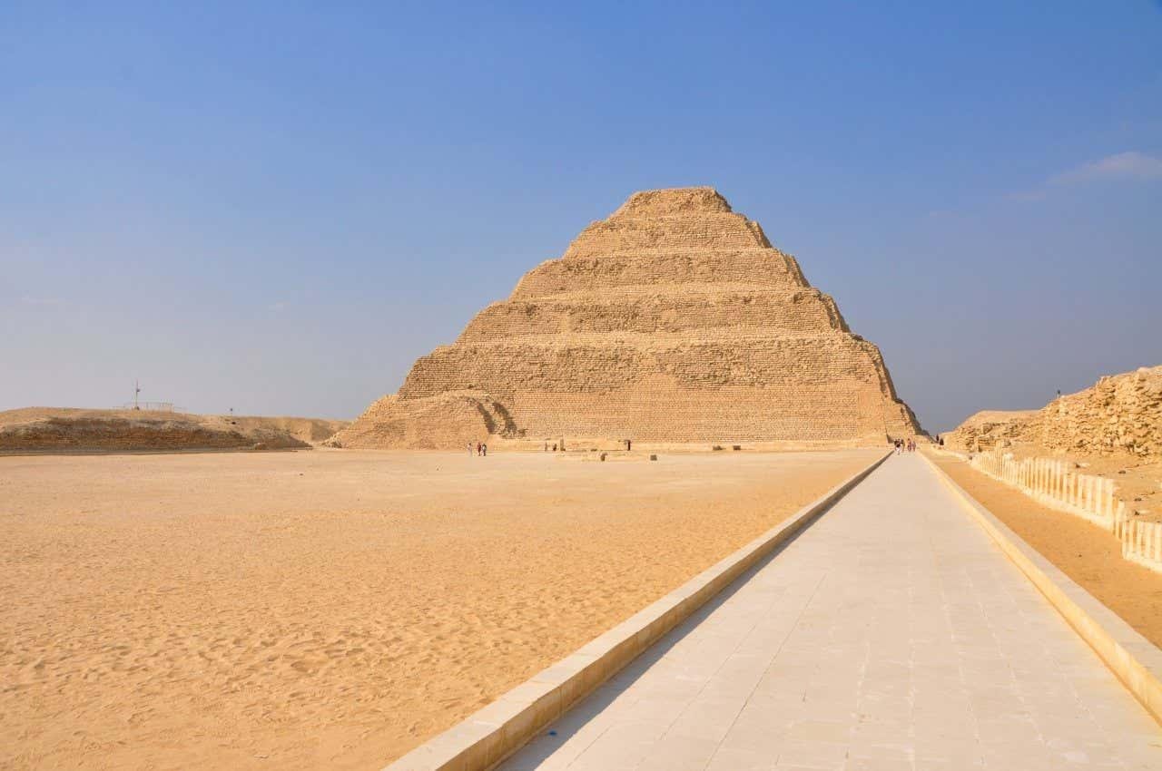 Cairo by Plane – Memphis, Saqqara & Dahshur Tour